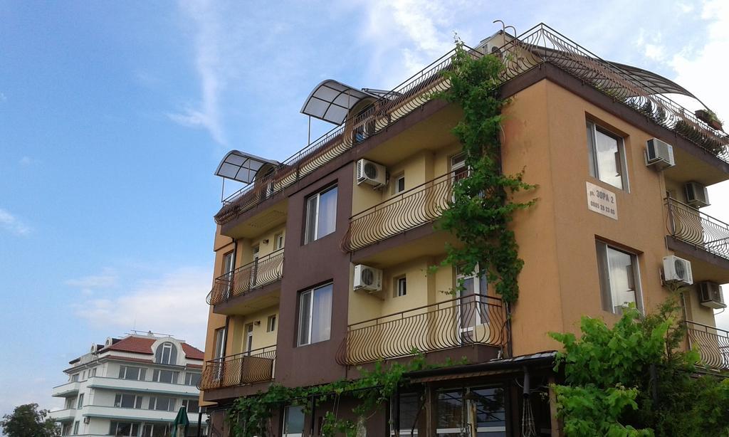 Zora Guest House Primorsko Oda fotoğraf