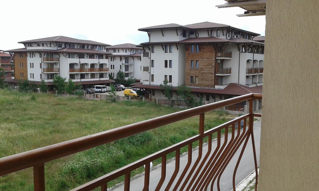 Zora Guest House Primorsko Dış mekan fotoğraf